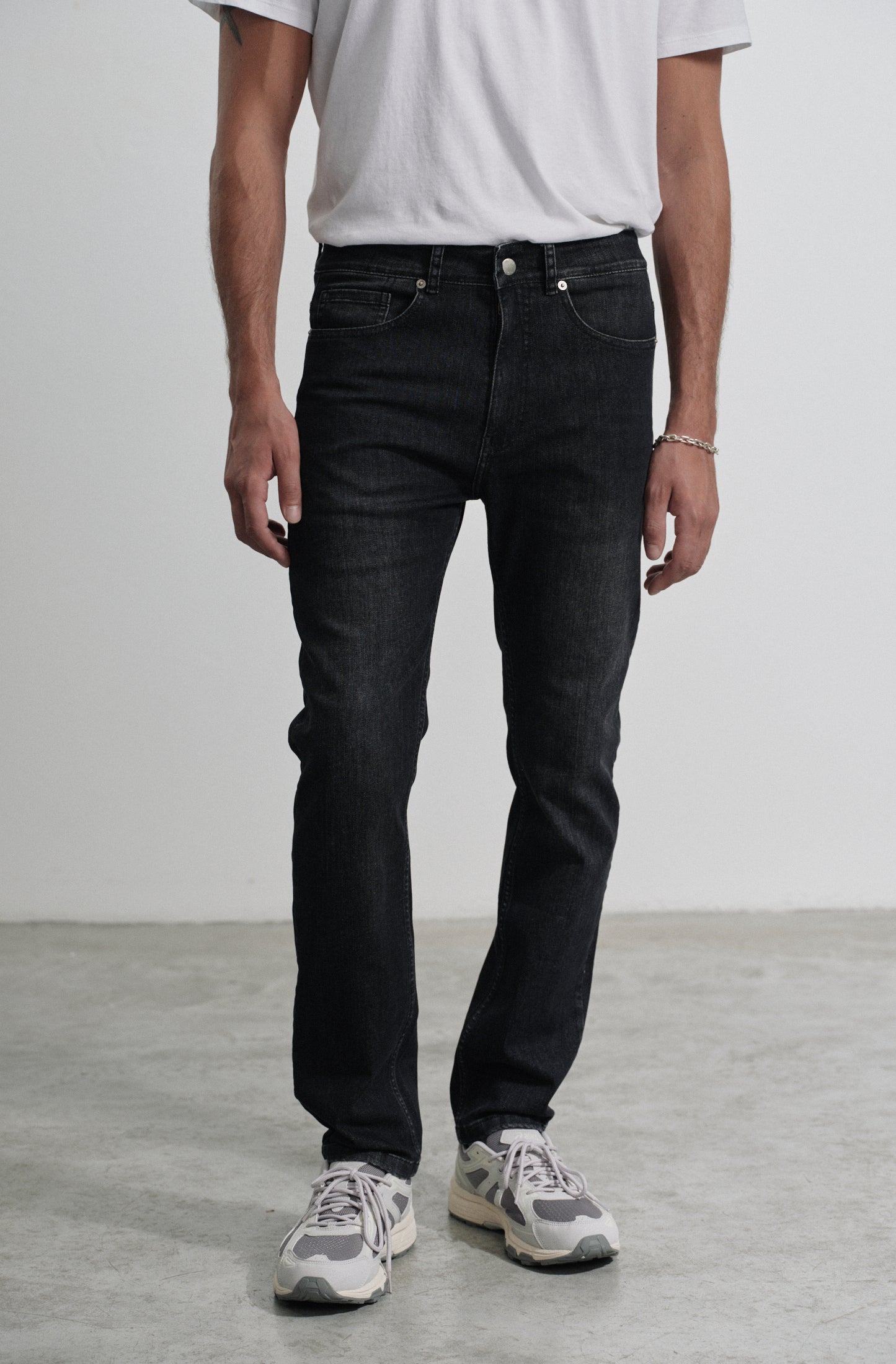 Jean slim Praga Gris