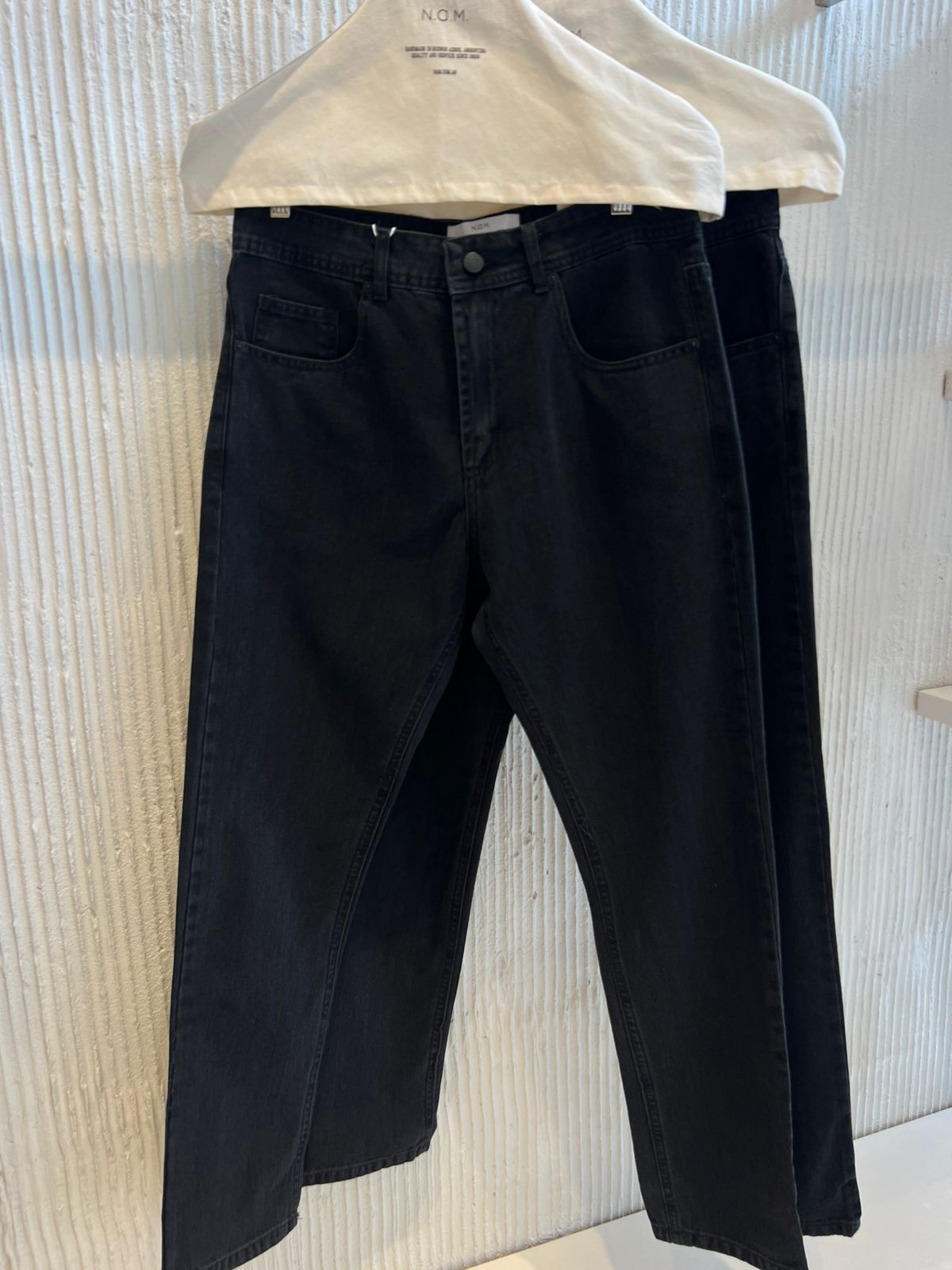 Jean straight Avenio Negro