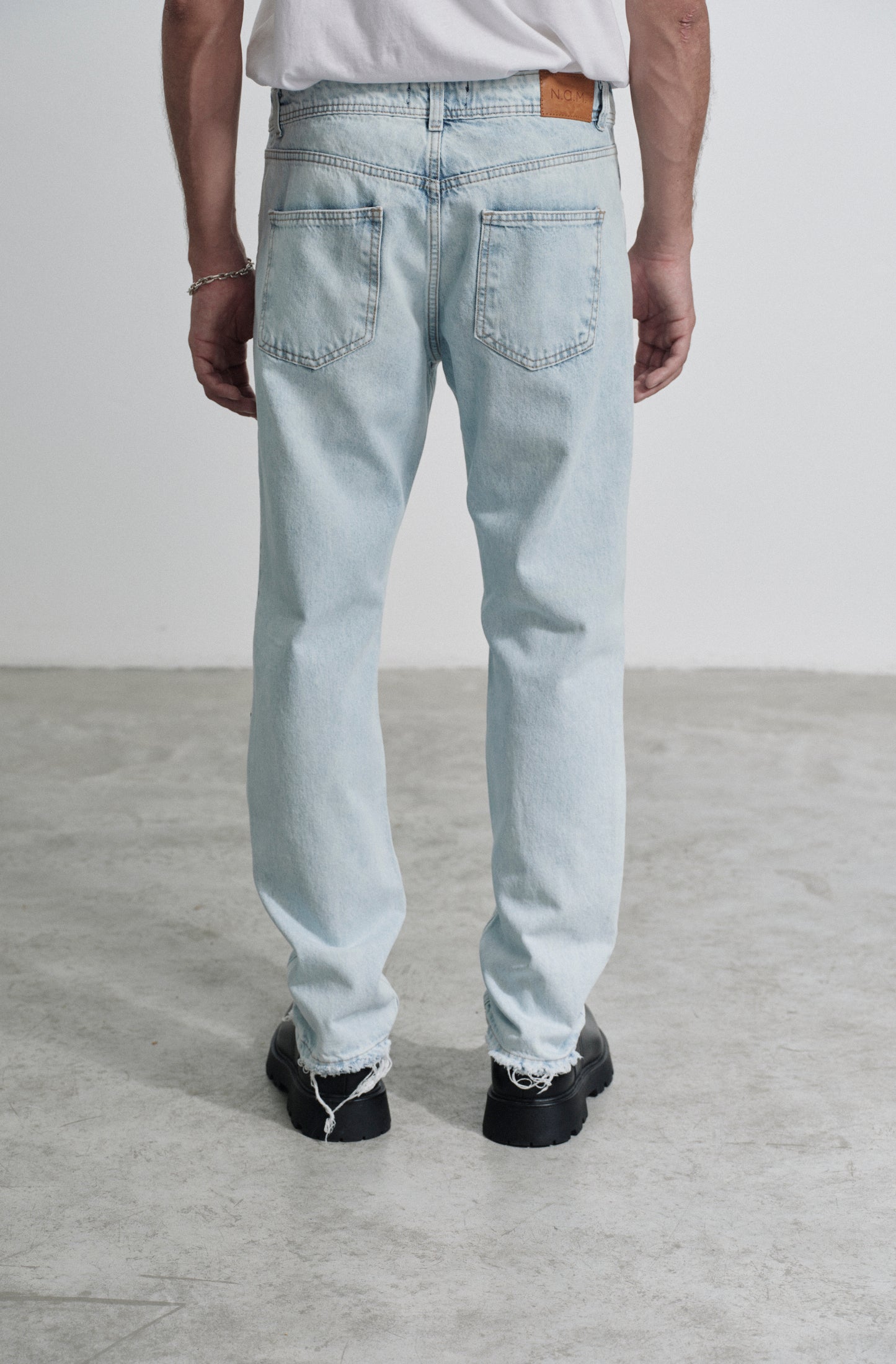 Jean straight Avenio Acid