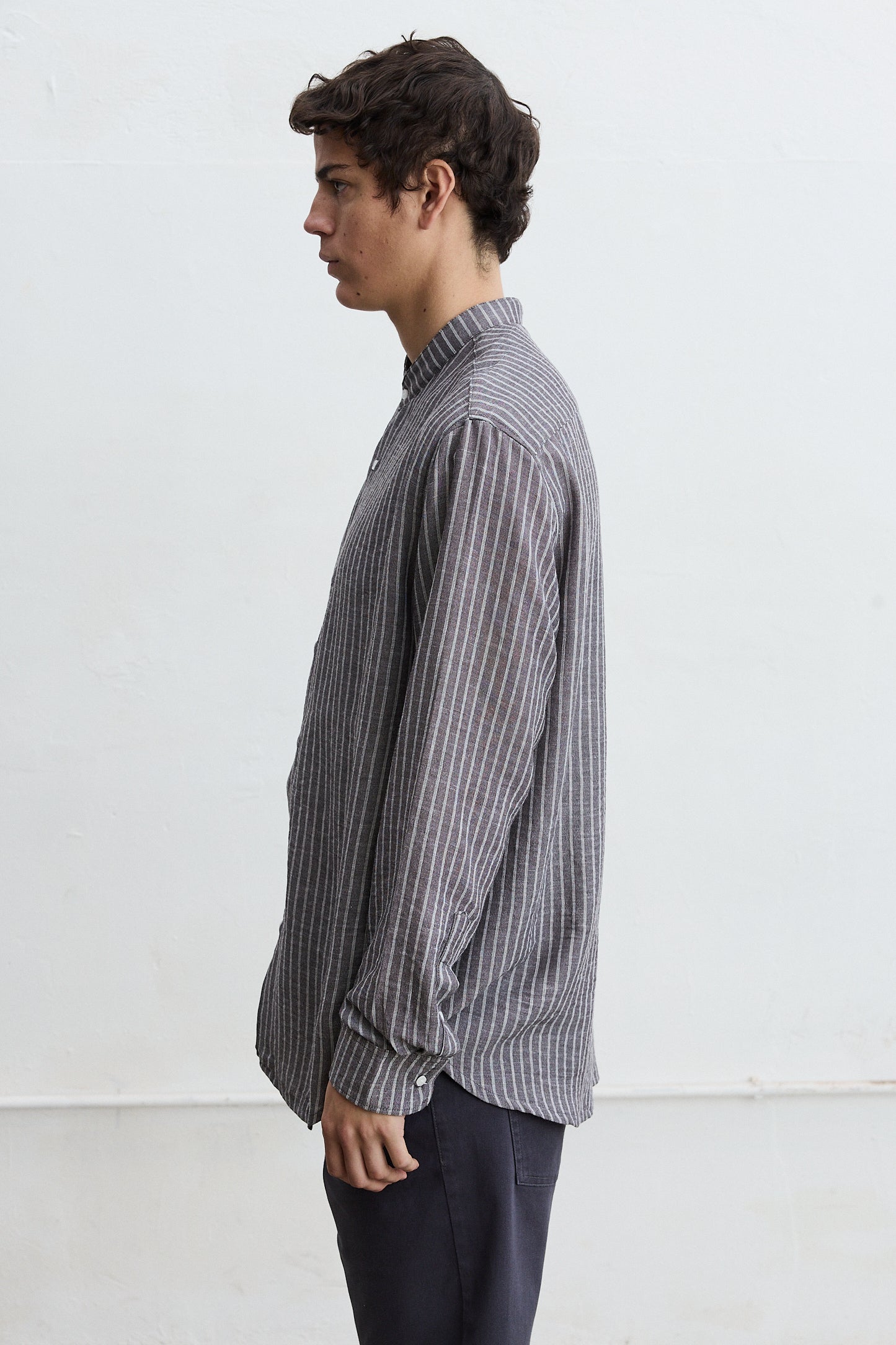 Camisa manga larga cuello mao Aliso
