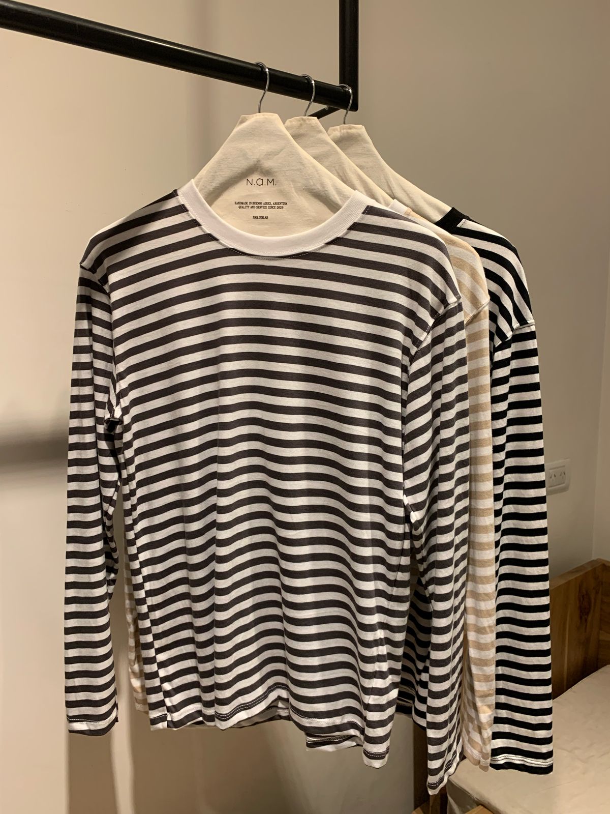 Remera manga larga Friburgo