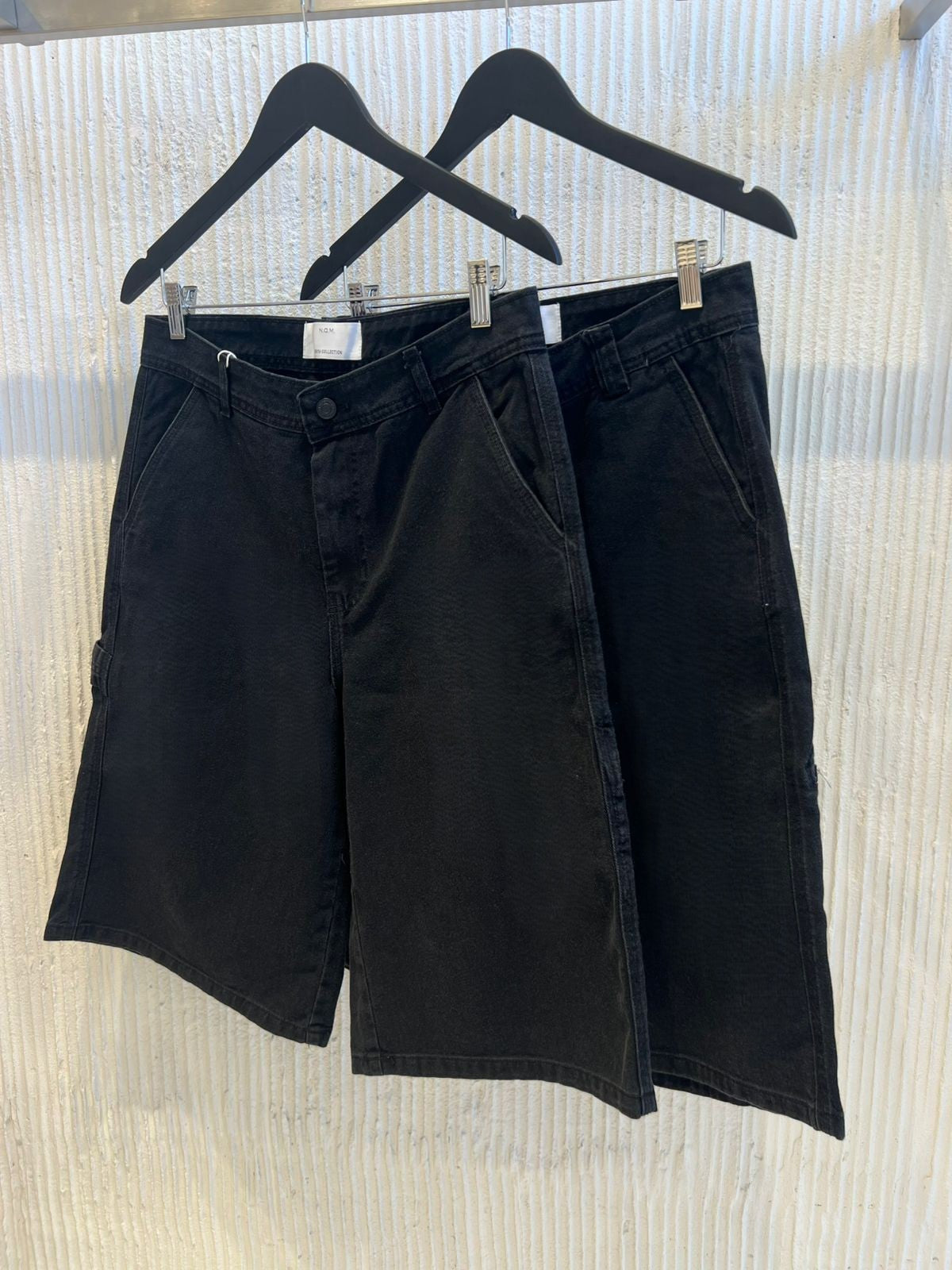 Bermuda Carpenter Negra