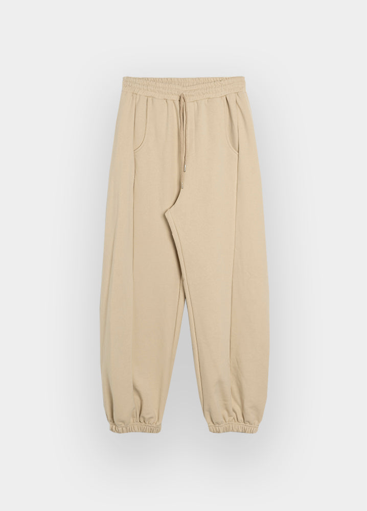 Jogger con recortes Riga