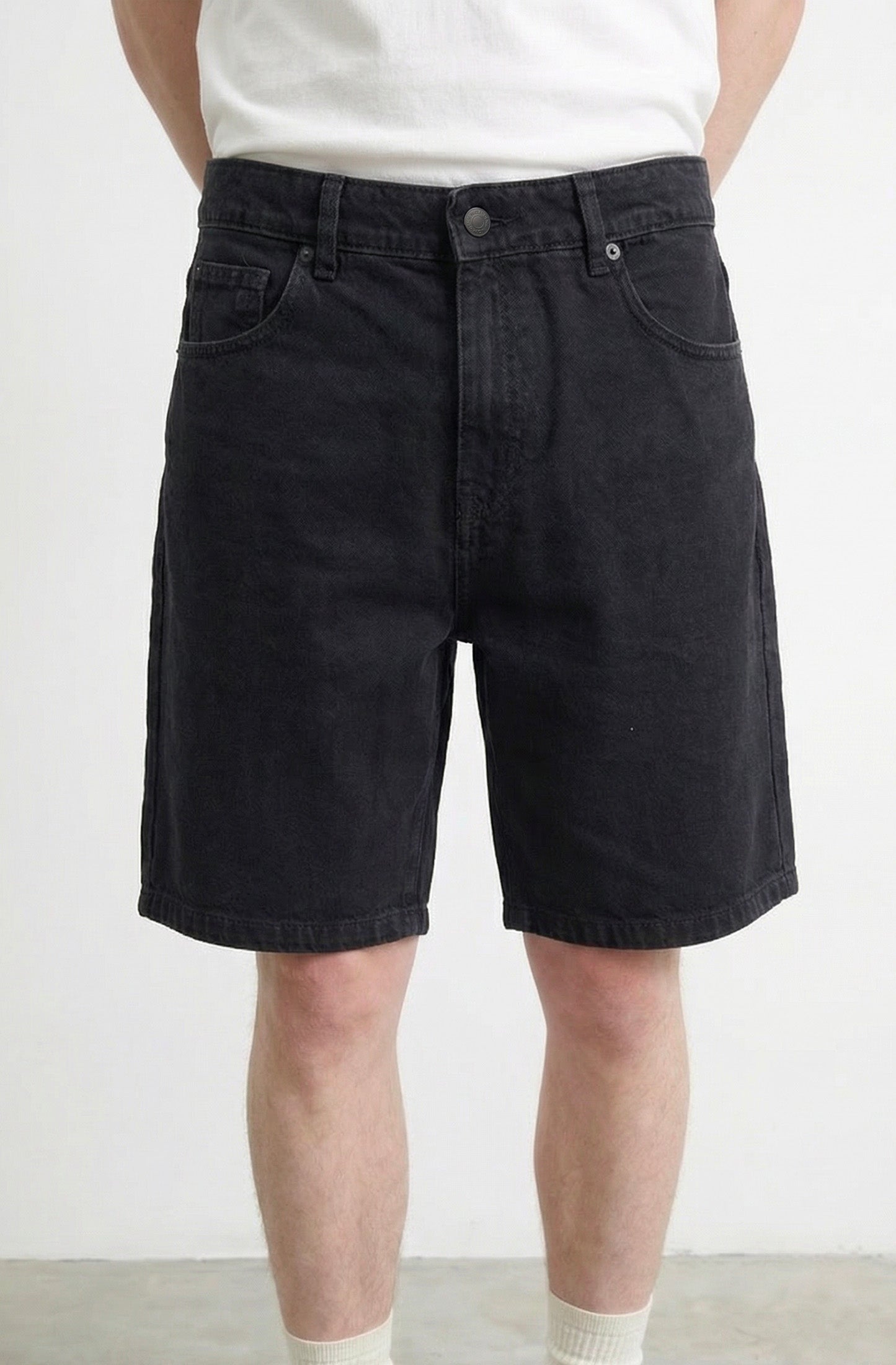 Bermuda Straight Avenio Negro