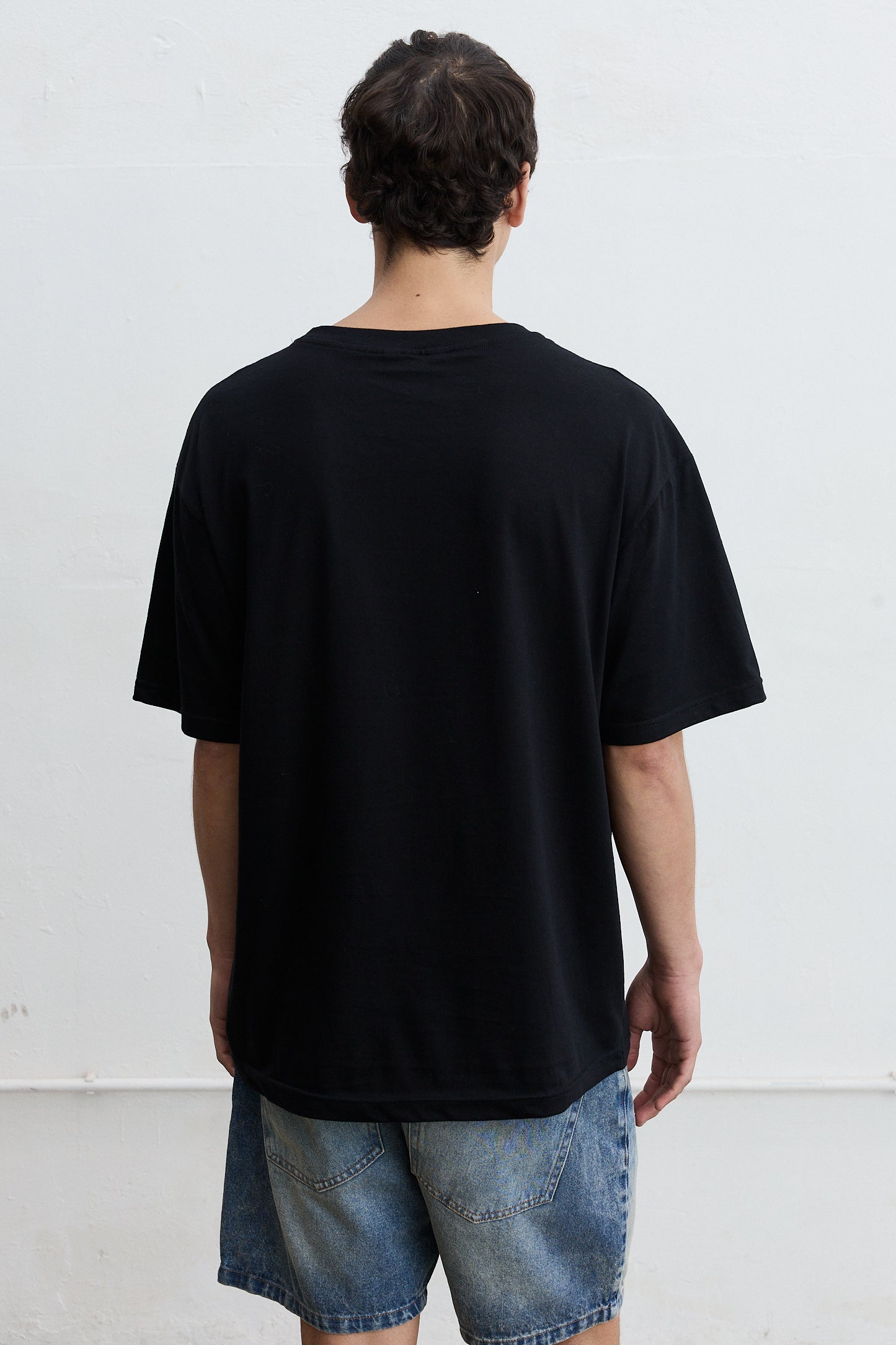 Remera oversize estampada Biel Music