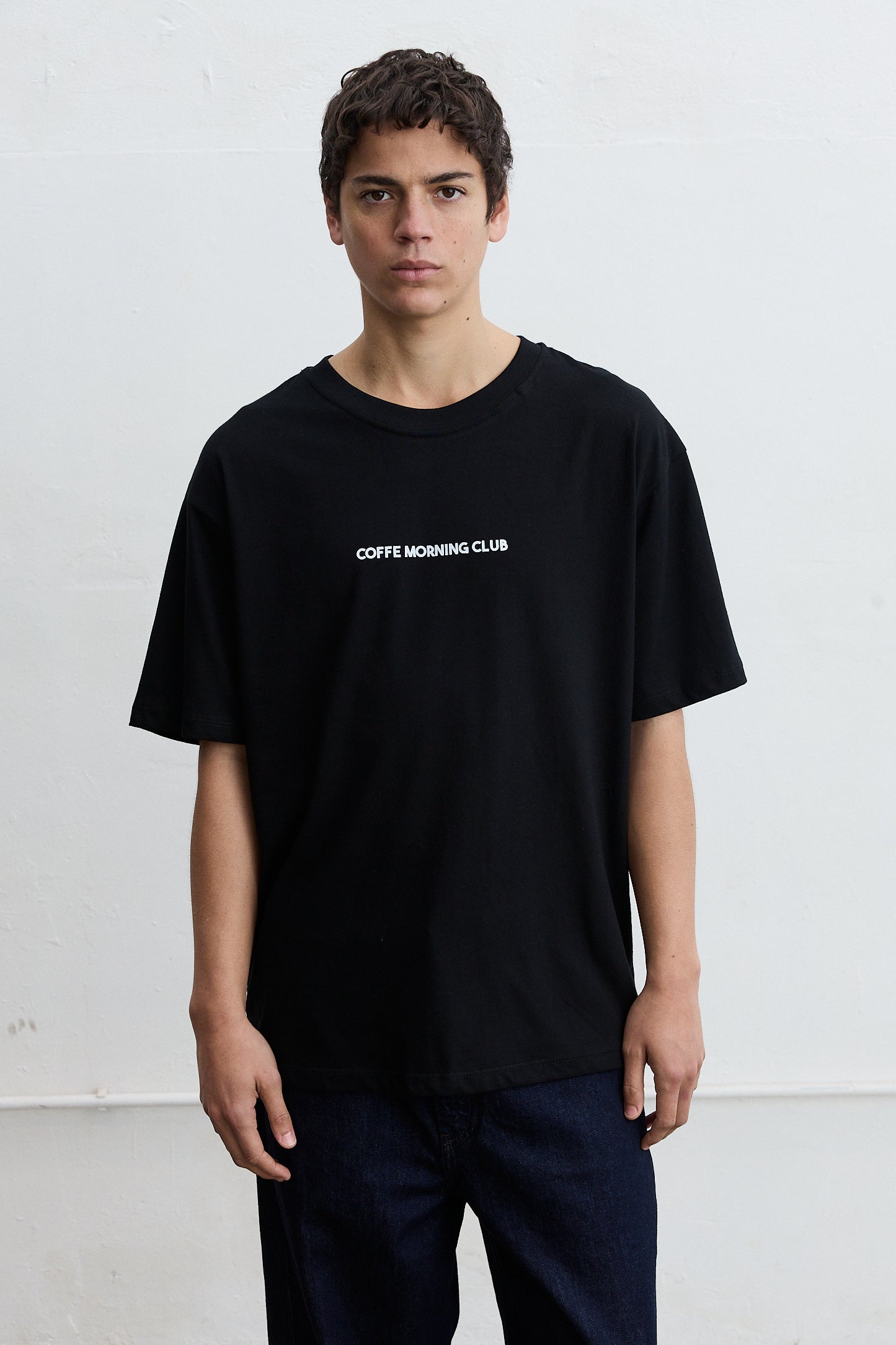 Remera oversize estampada Biel Holiday Cafe