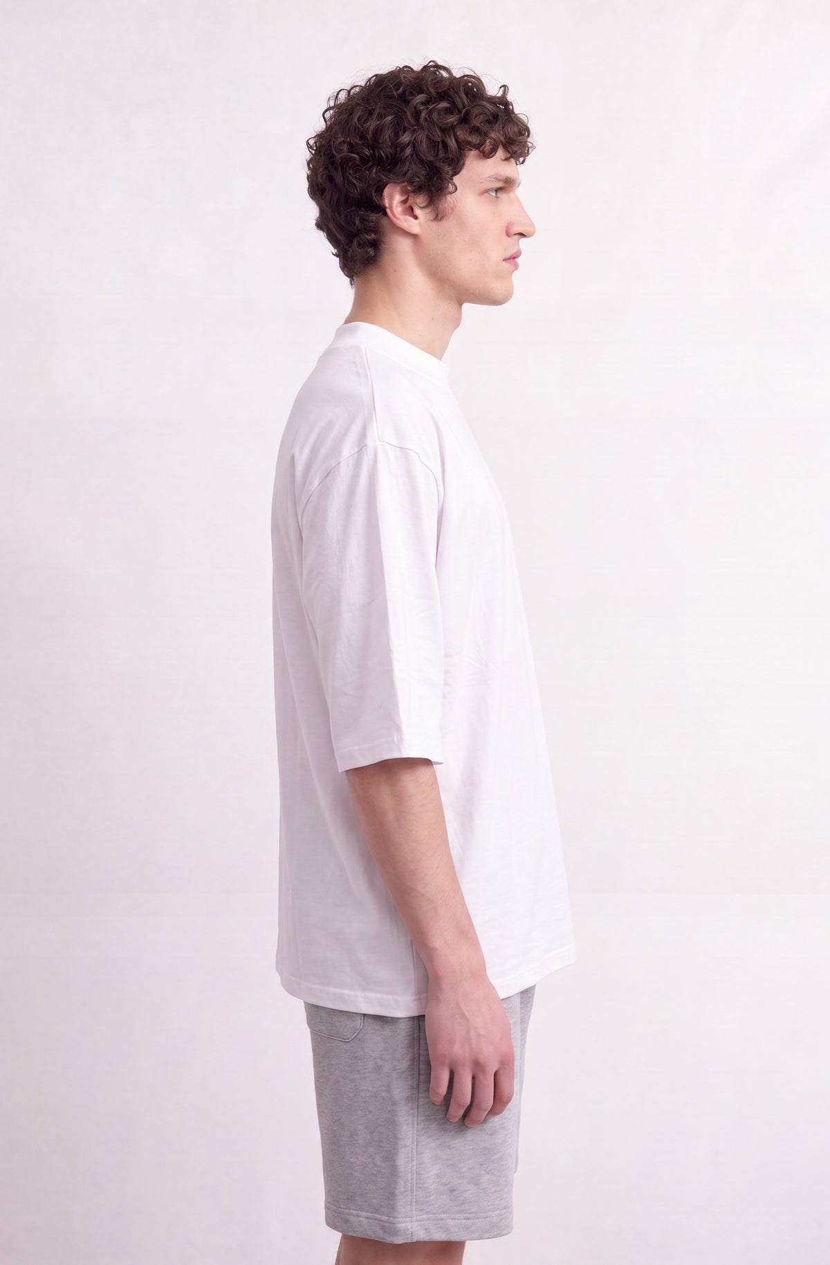 Remera cuello alto Biel